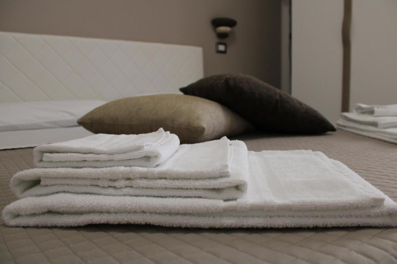 B&B D'Amari Affittacamere Palermo Buitenkant foto