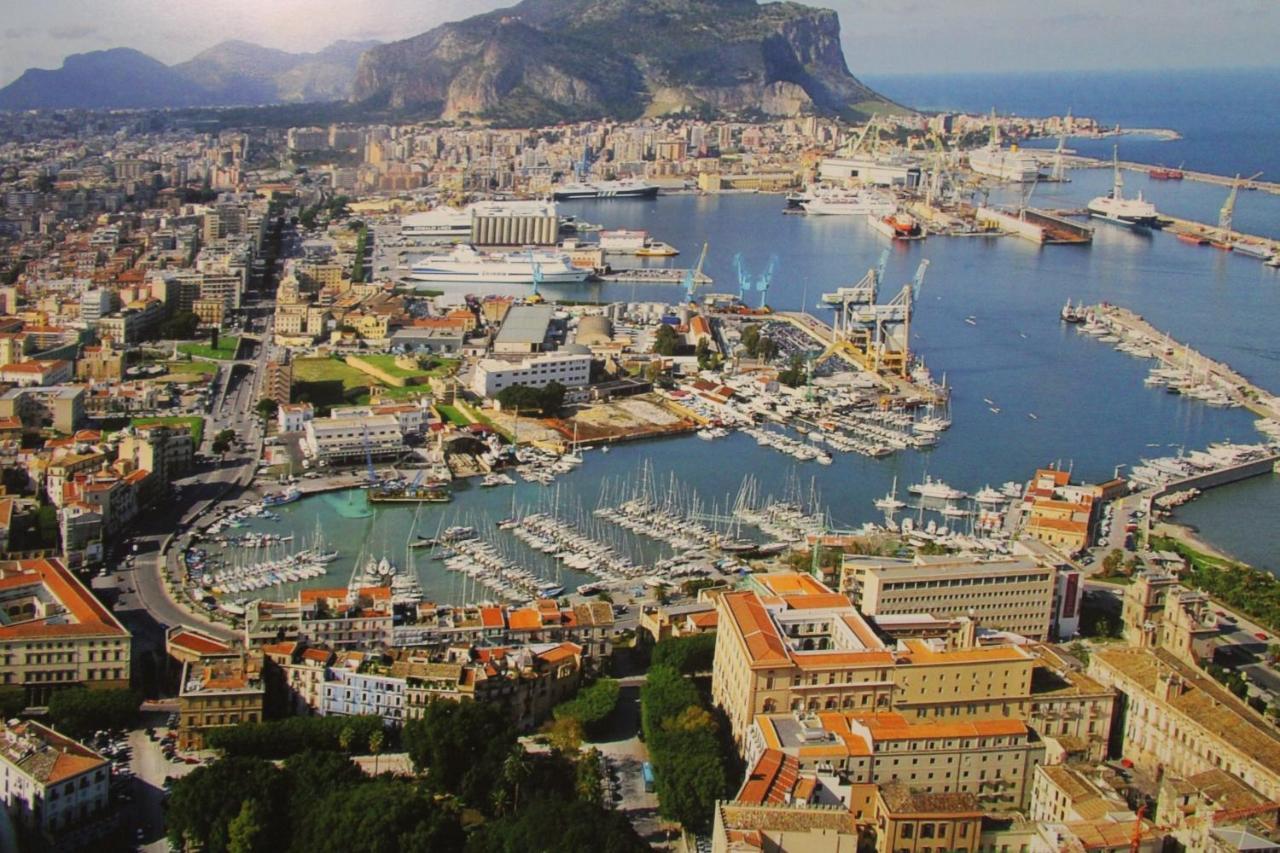 B&B D'Amari Affittacamere Palermo Buitenkant foto